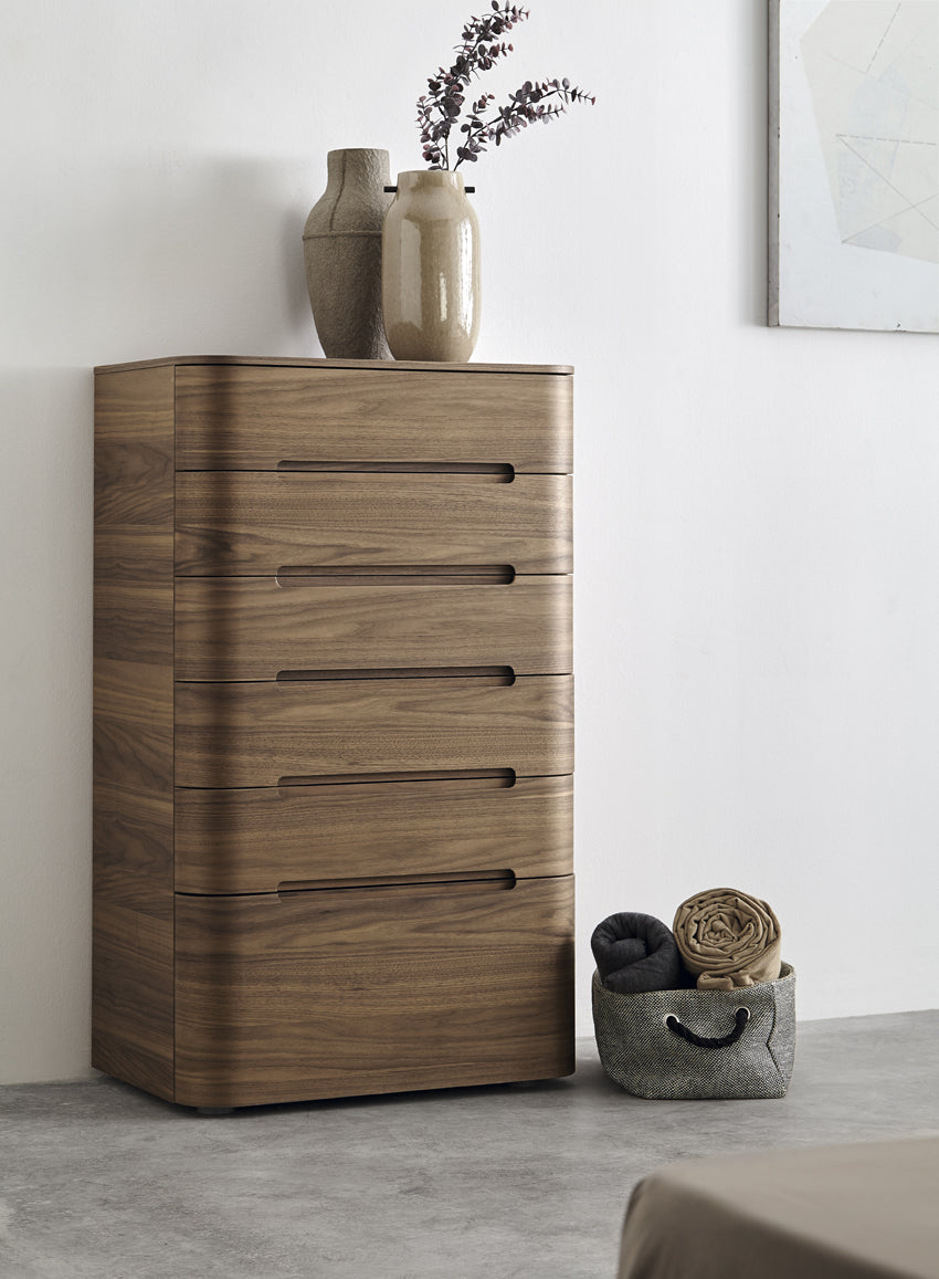 Kumode ar noapaļotām fasādēm SURF