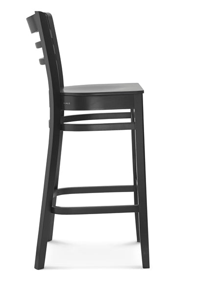 Bāra krēsls BST-9907